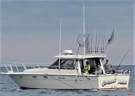 Screamin' Reels Charters offer trout and salmon fishing on Lake Ontario.
